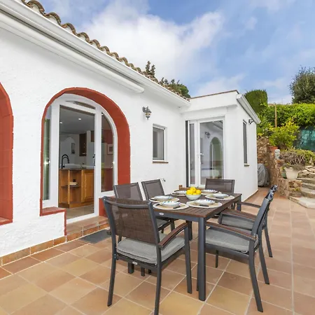 Lynn By Interhome * Tossa de Mar